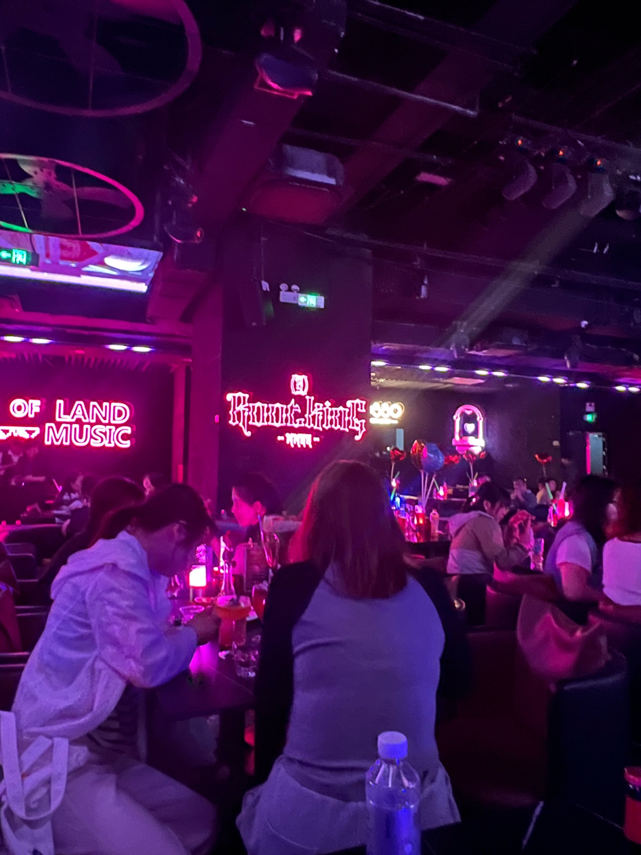 榆林商务ktv与片场的区别分析-靖边县ktv预订